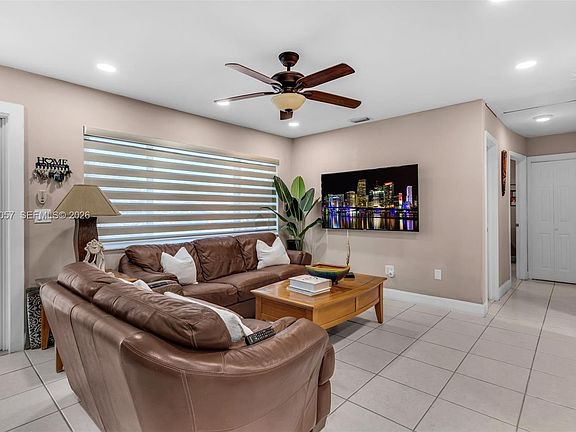 4th image of 14790 SW 285th St