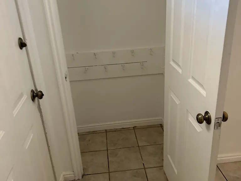 5972 S Roanoke Cir — Photo 4