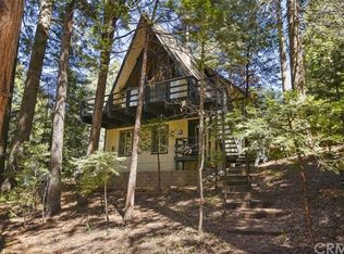 28689 Shenandoah Dr, Lake Arrowhead, CA 92352