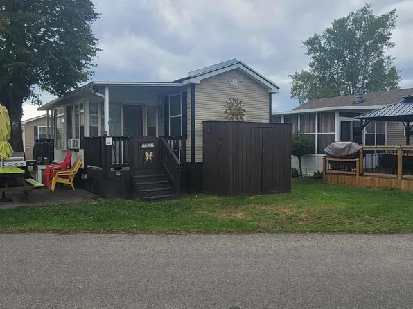 490 Empire Rd #Mar024, Pt Colborne, ON L0S 1R0