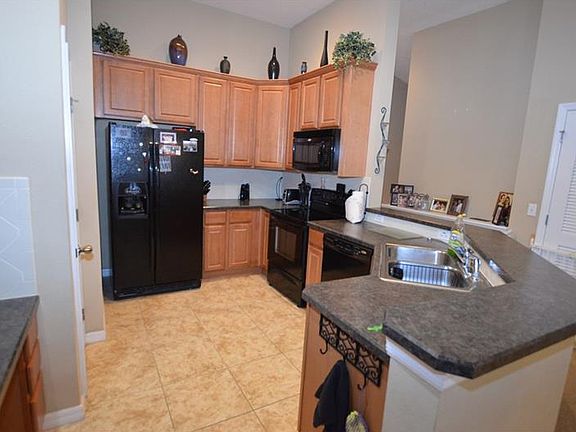 3rd image of 6732 Eagle Feather Dr