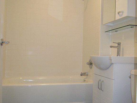 5th image of 620 W 141st St APT 1C