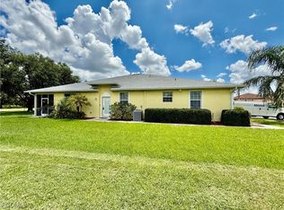 19933 Lake Vista Cir, Lehigh Acres, FL 33936