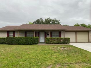 2422 W Rochelle Rd, Irving, TX 75062