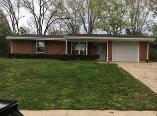 374 Martha Dr, Franklin, OH