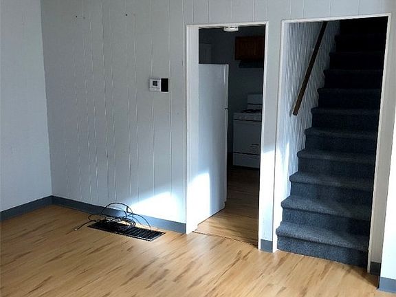 3rd image of 152-8 W 5th St