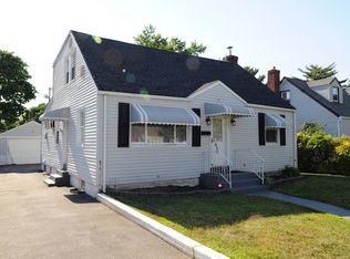 650 Lowell Rd, Uniondale, NY 11553