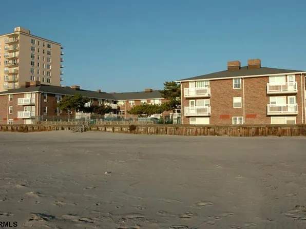 9300 Atlantic Ave APT 325, Margate City, NJ 08402