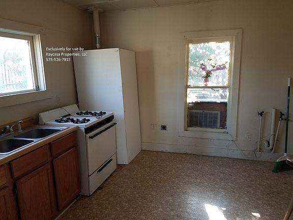 2nd image of 1125 N Mesquite St