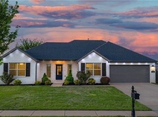 442 Concho St, Farmington, AR 72730