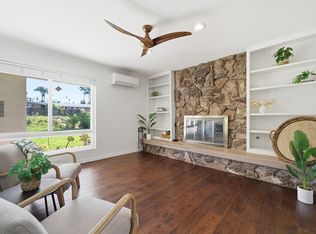 1071 Beaumont Cir, Vista, CA 92084