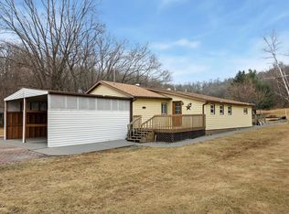 W6599 Casberg Coulee Rd, Holmen, WI 54636