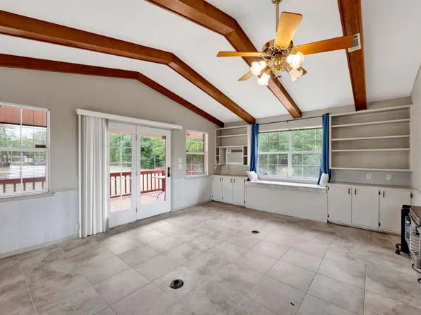 2490 E Burgess Rd, Pensacola, FL 32504