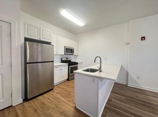 52 Bergen Ave #1, Jersey City, NJ 07305