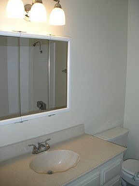 4th image of 1140 Petree St APT 136