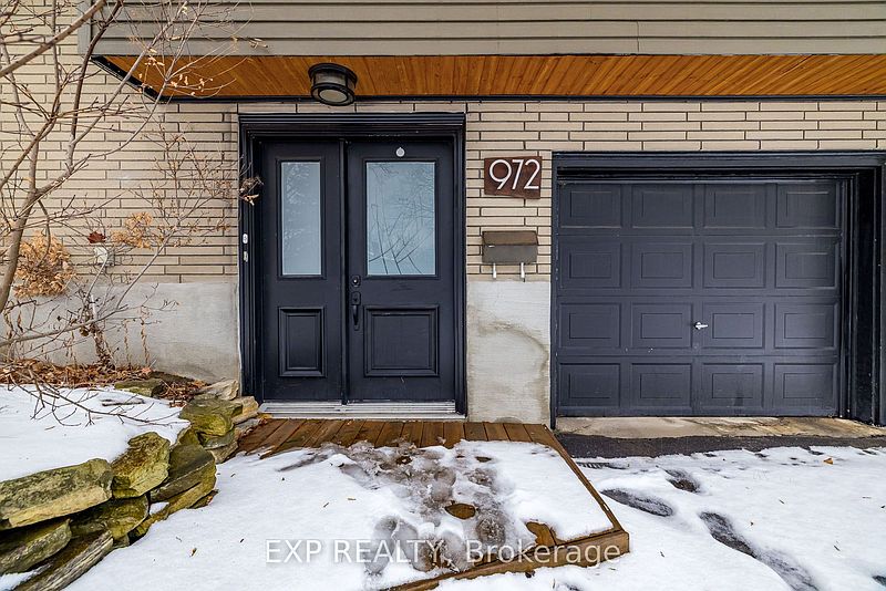 Ottawa House for rent - 3 Bedrooms — photo 2