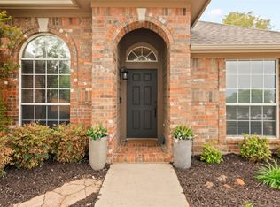 2223 Knoll Ridge Dr, Corinth, TX 76210