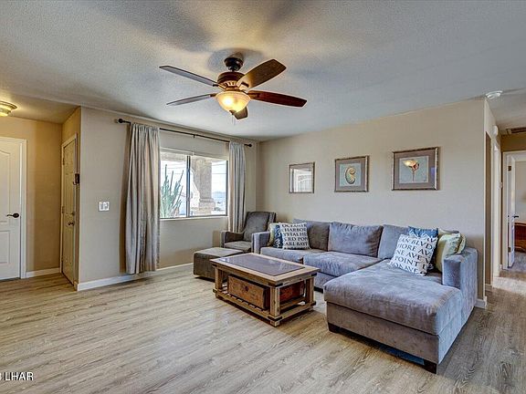 4th image of 3345 Dolphin Dr