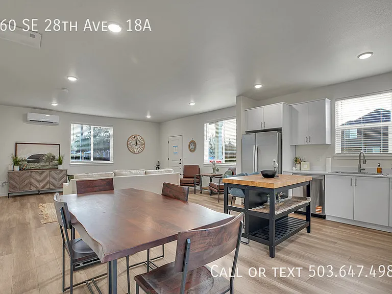 160 28th Ave SE #18A — Photo 7