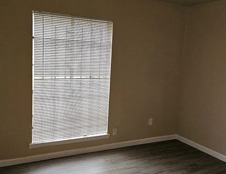 6815 Beachwood St #3 — Photo 7