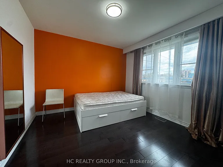 83 Sussex Ave #ABV GND — Photo 5