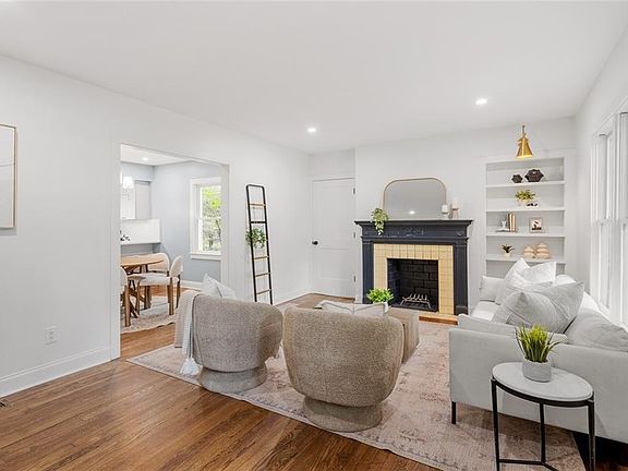 5th image of 65 Roseclair Dr SE