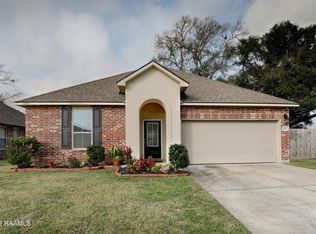 411 Begnaud Dr, Lafayette, LA 70501