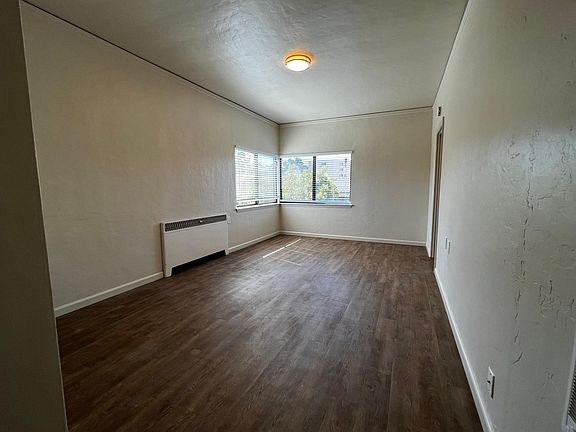 2nd image of 115 Highland Ave APT 7