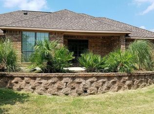 Meadow Creek Dr, Brownsboro, TX 75756