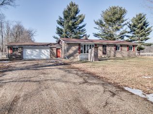 301 O Dr S, Fulton, MI