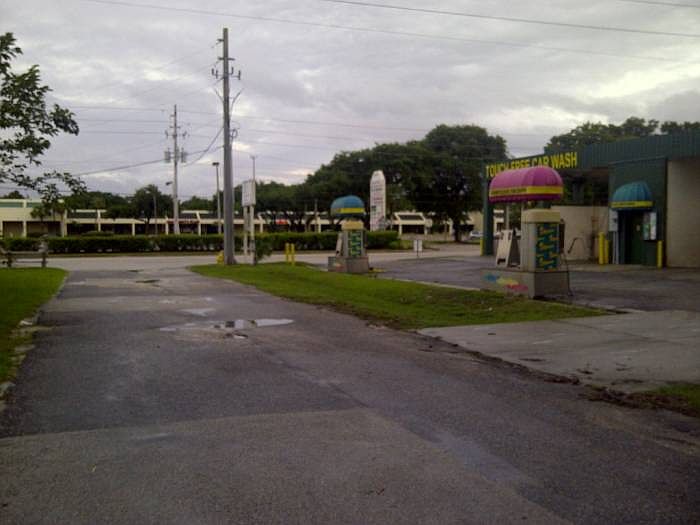 2nd image of 5547 Fort Caroline Rd