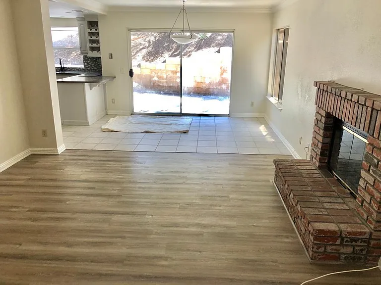 Goldenview Dr — Photo 9