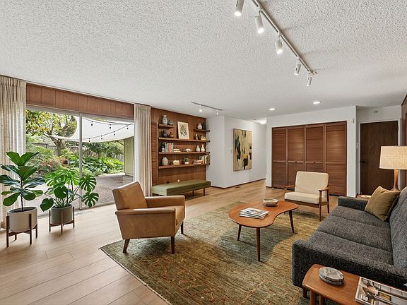 4th image of 7305 Pebble Beach Dr