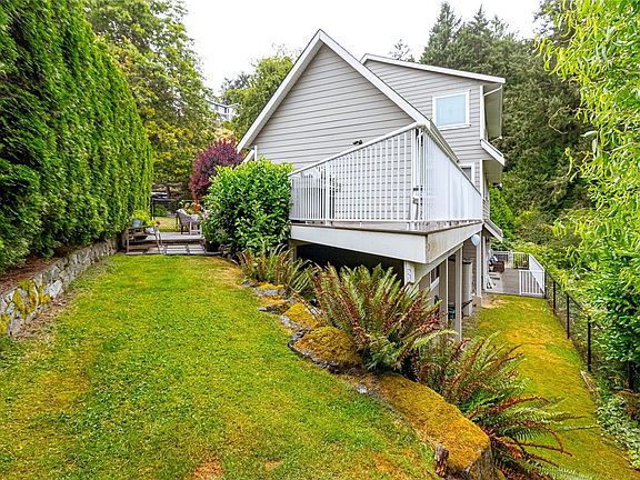 5th image of 1927 Riverside Dr
