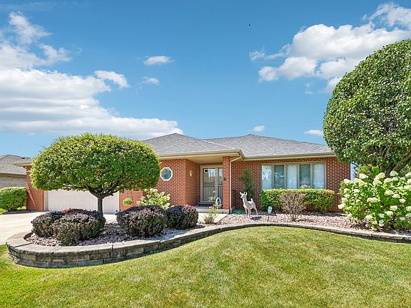2nd image of 14854 S Carlton Ln
