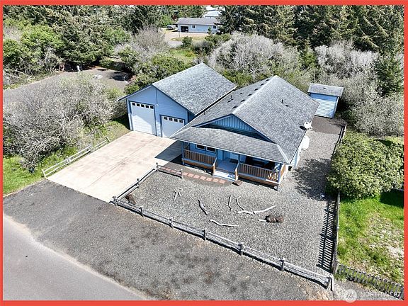 4th image of 932 Wawona Avenue SE