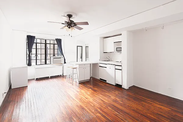 Sold by Compass | media 13