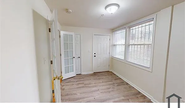 3 bed, $2,594 — Photo 4