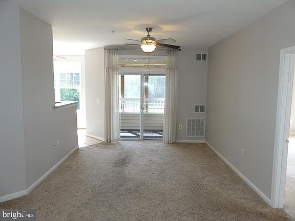 5th image of 1314 Scottsdale Dr Unit F