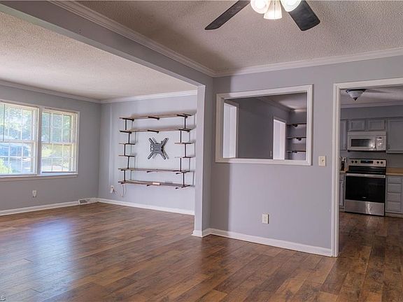 5th image of 3706 Westfield St