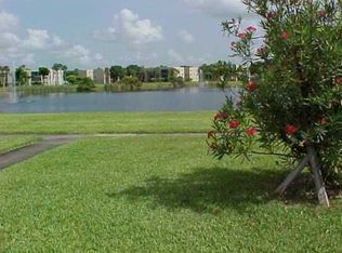 5340 Las Verdes Cir APT 106, Delray Beach, FL 33484
