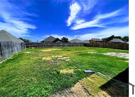 3002 Limestone Cir — Photo 30