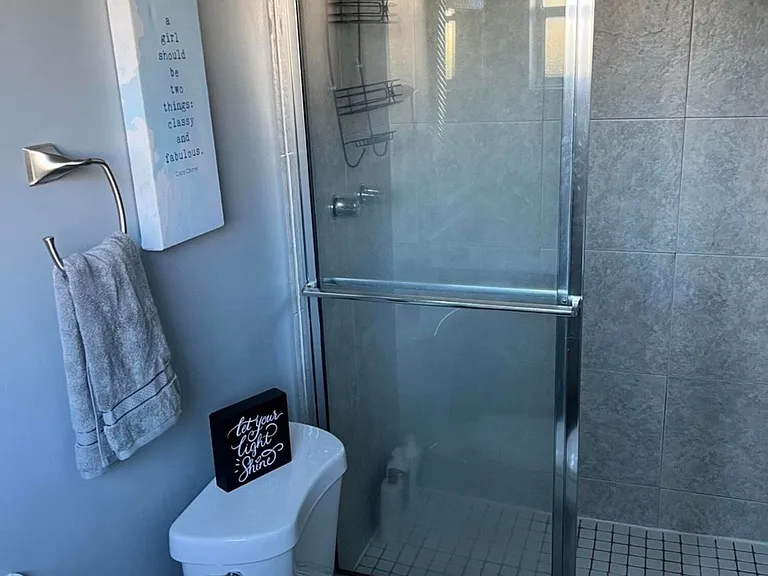 1060 Crystal Lake Dr #103 — Photo 11