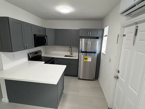 2nd image of 15991 NE 18th Pl APT 2