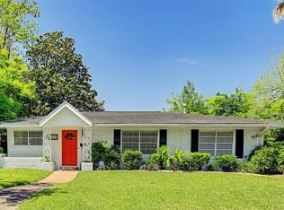 9602 Val Verde St, Houston, TX 77063