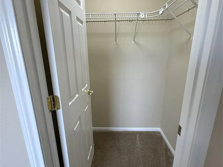 10876 Fishers Island St — Photo 22