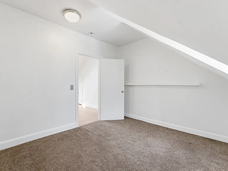 133 Ontario St #3 — Photo 9