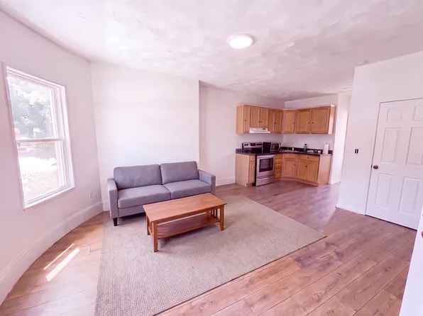 134 Ellington St Floor 1, Dorchester, MA 02121