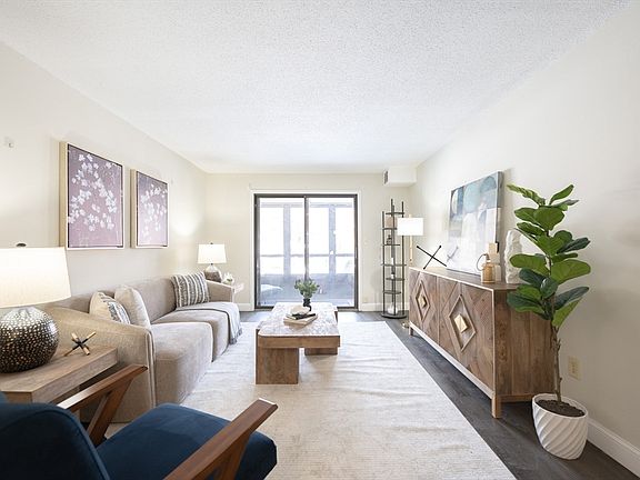 2nd image of 1 Greenbriar Dr APT 303