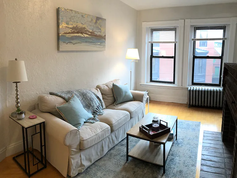 24 Isabella St #3 — Photo 9